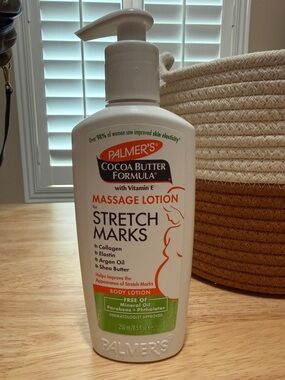 Palmer’s Cocoa Butter Formula White Massage Lotion for Stretch Marks - New